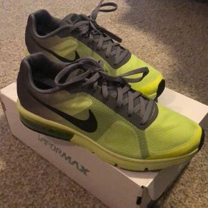 Nike Kids' Air Max Sequent Running Shoe Grade School Shoes (Volt/Grey) - 5.5 M